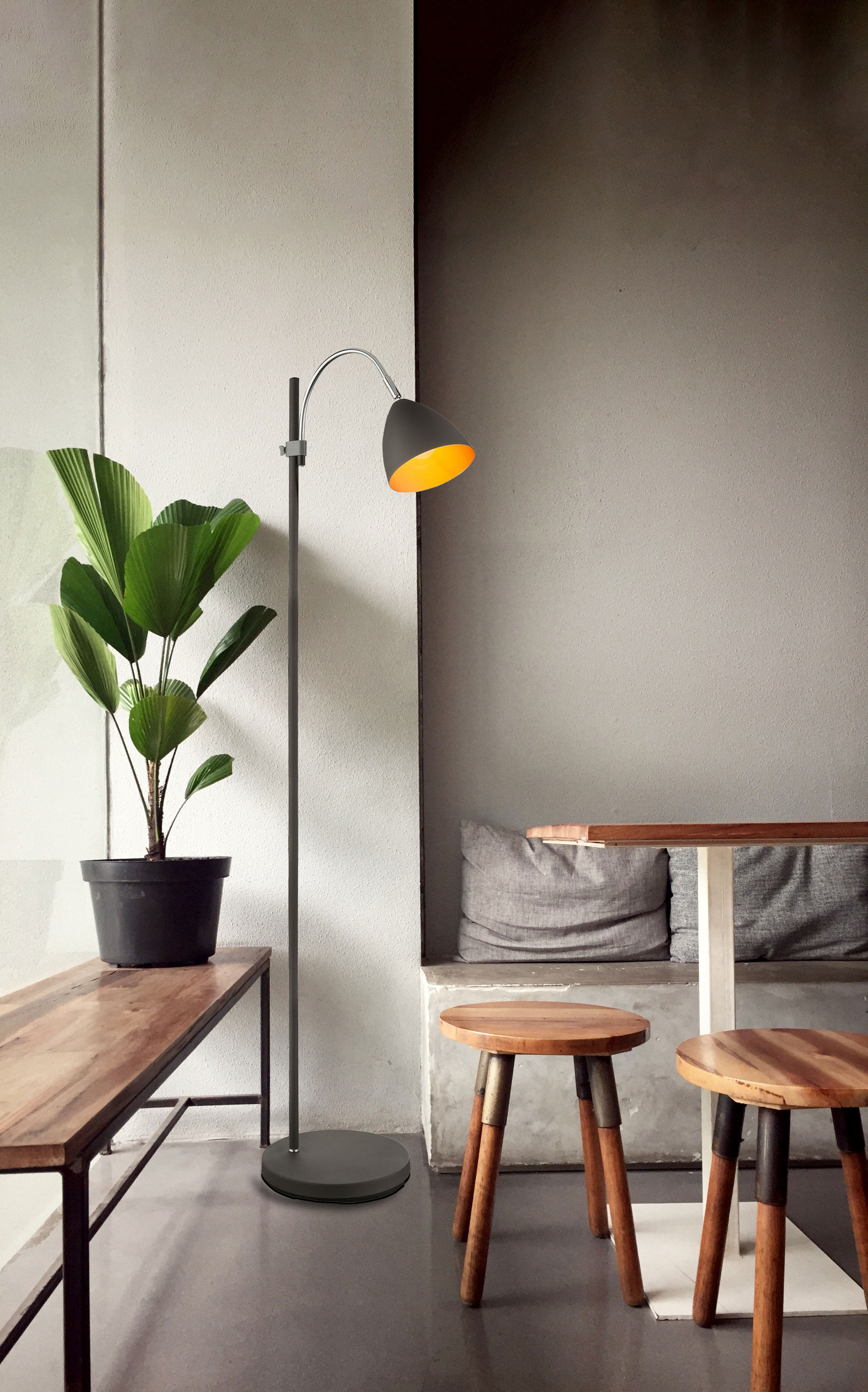 Podna lampa ARCHIBALD